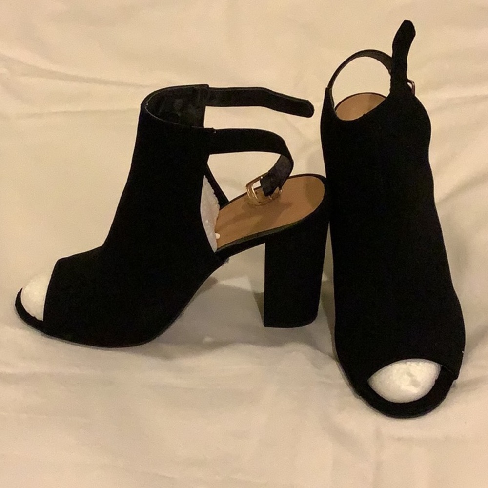 Black, suede-like, peep toe block heels